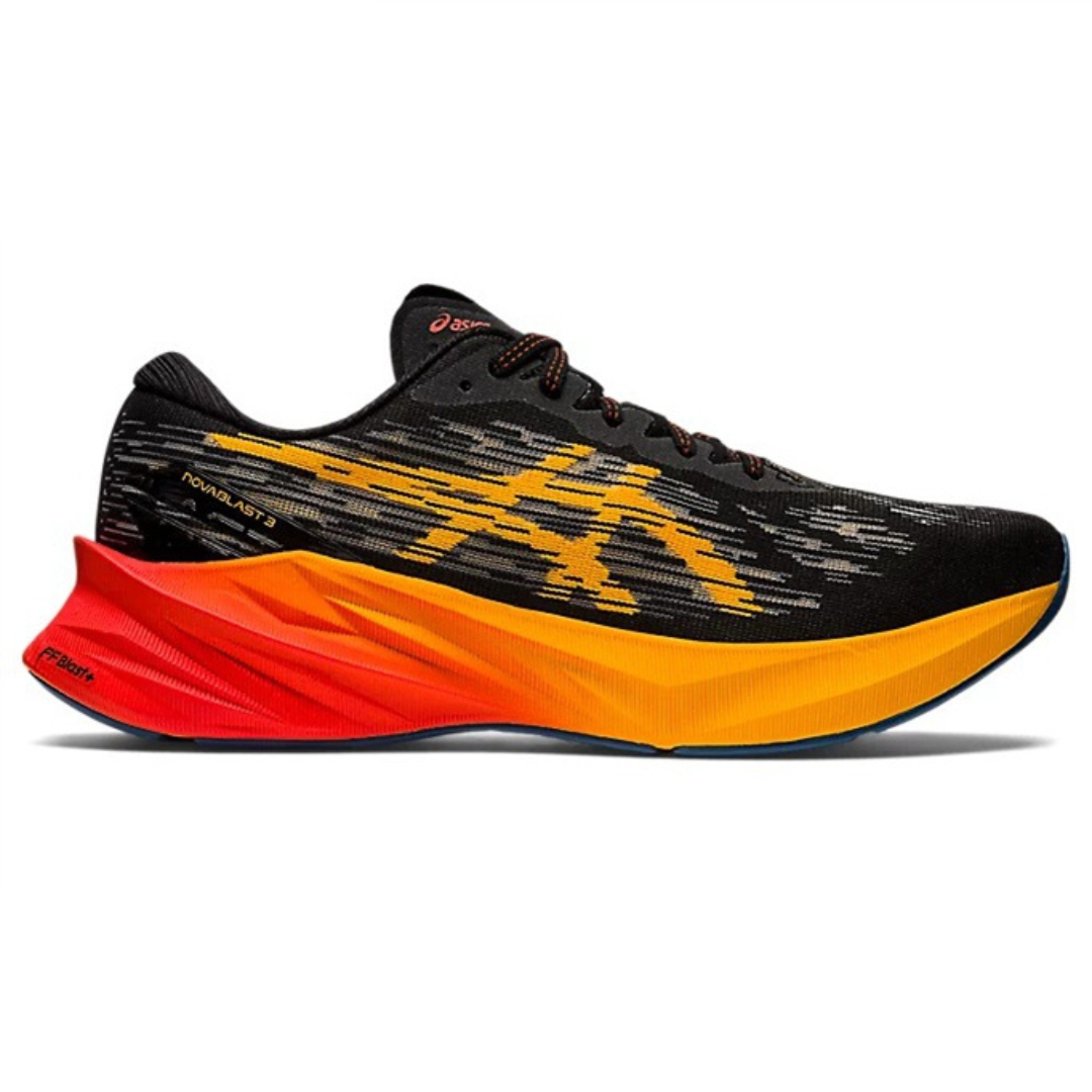 Asics NovaBlast 3 Preto com Vermelho e Laranja