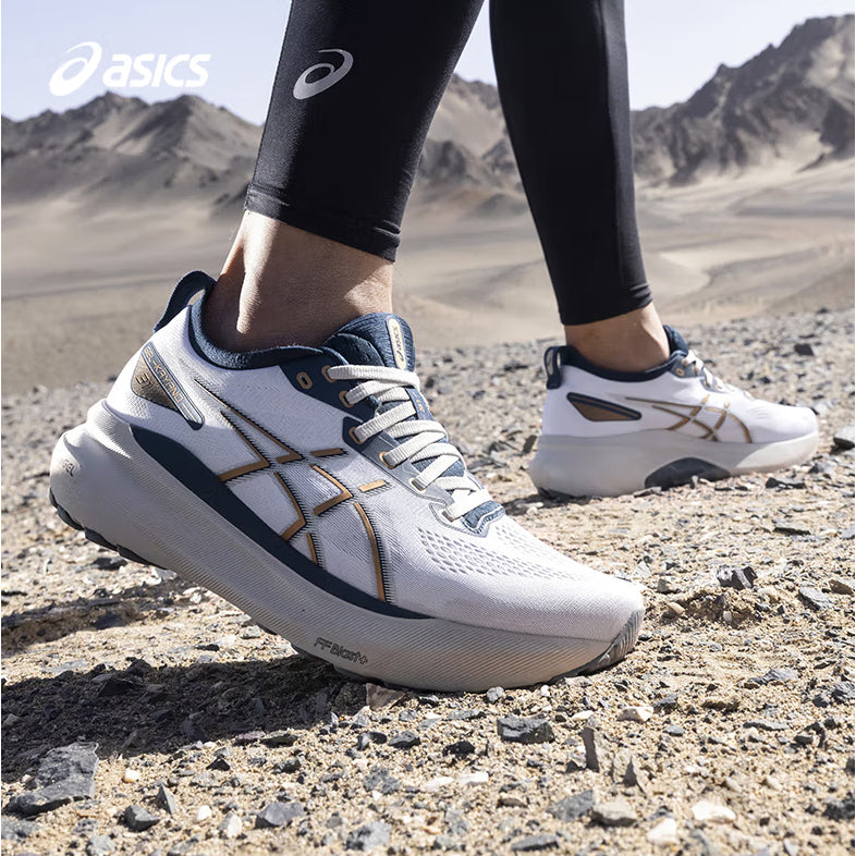 Asics Gel-Kayano 31 Branco com Azul Marinho e Dourado