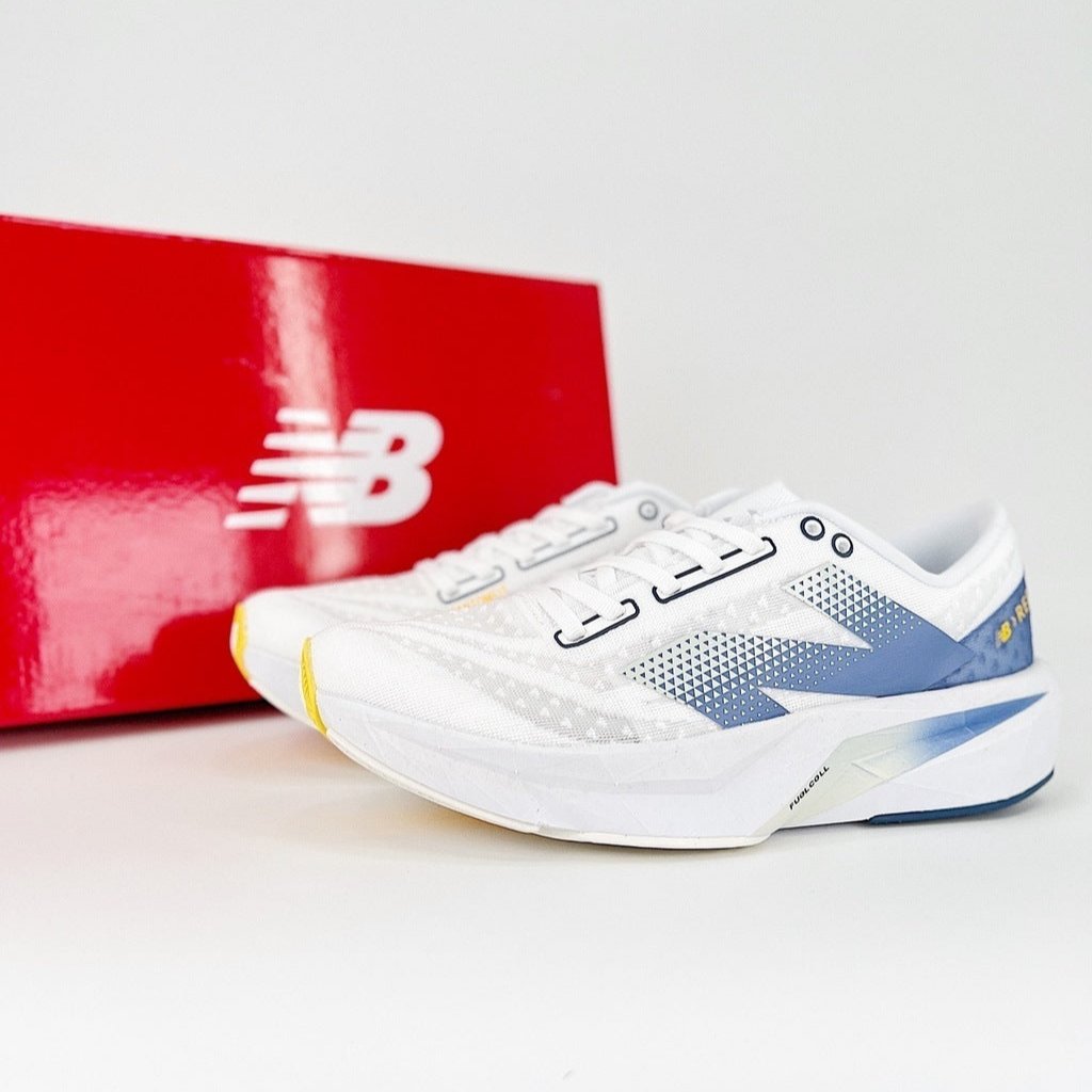 New Balance FuelCell Rebel V4 - Blue limited