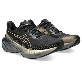 Asics NovaBlast™ 4 Platinum Preto Dourado