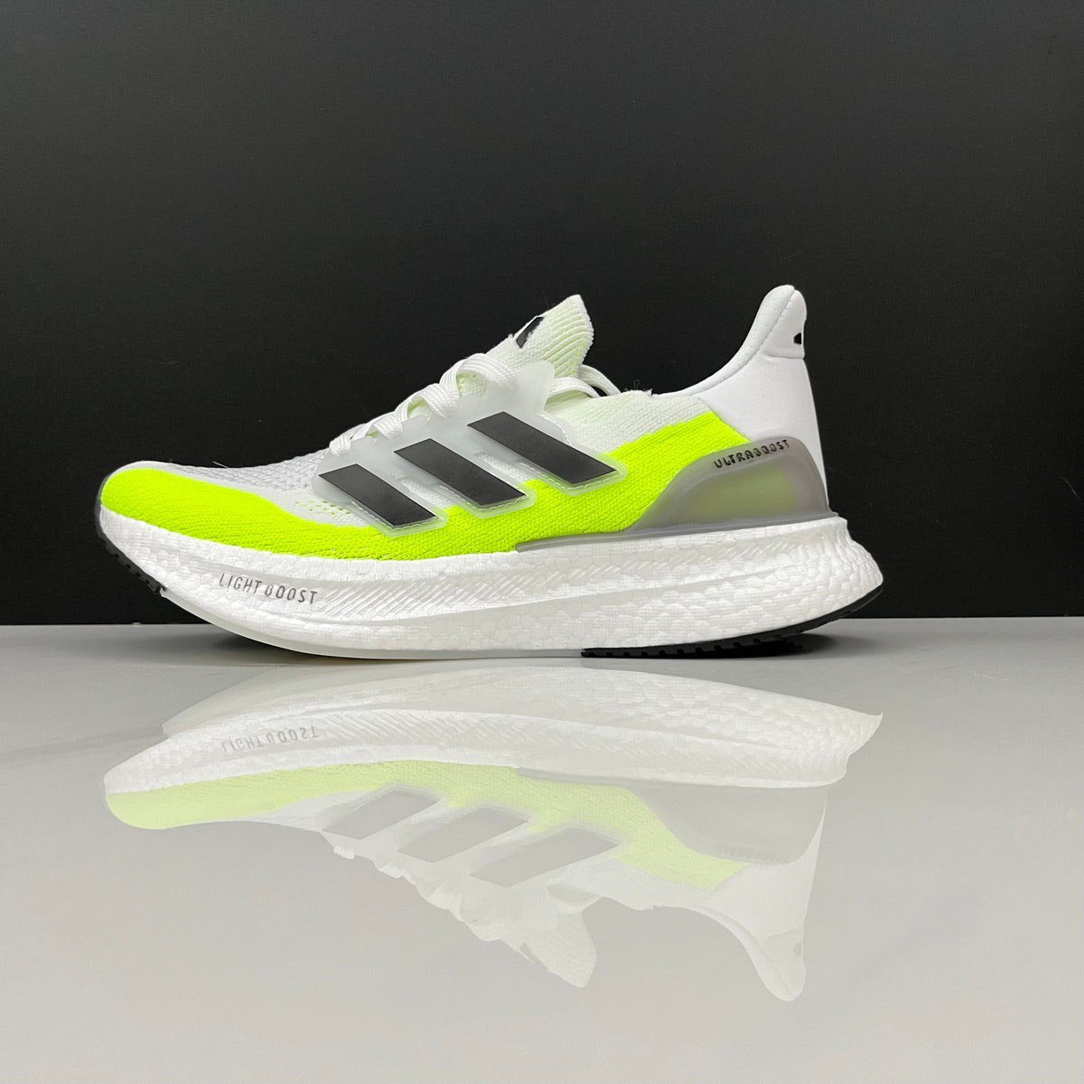 Adidas Ultraboost 5 Branco Verde Fluorescente