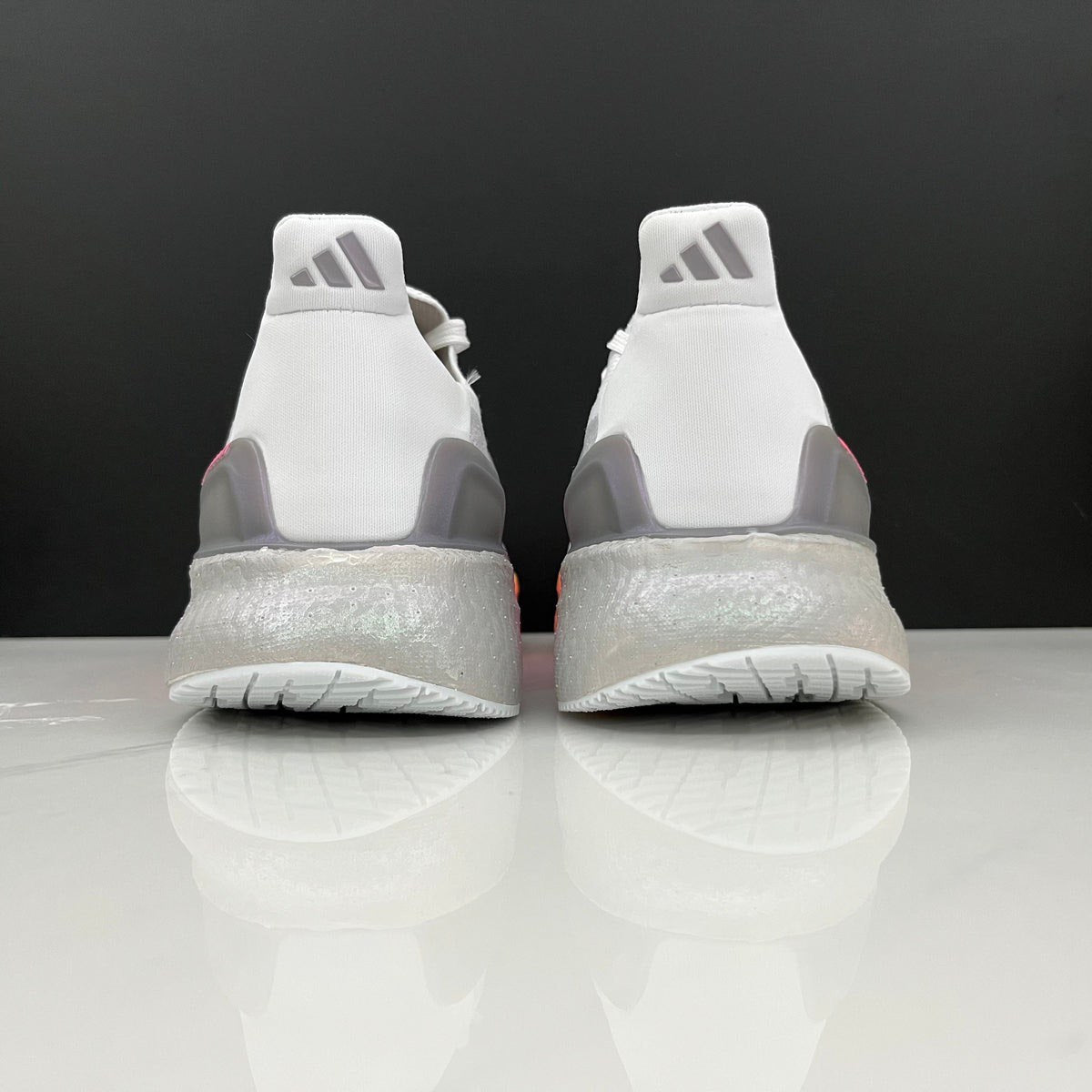 Adidas Ultraboost 5 Branco Cinza