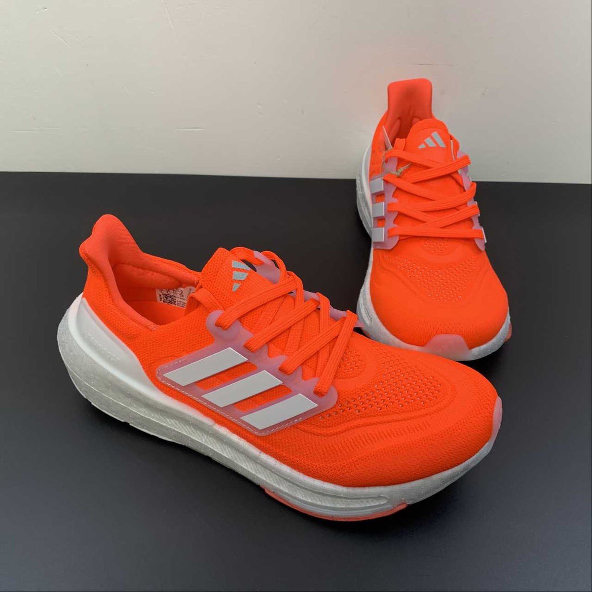 Adidas Ultraboost Light 23 Vermelho com Branco