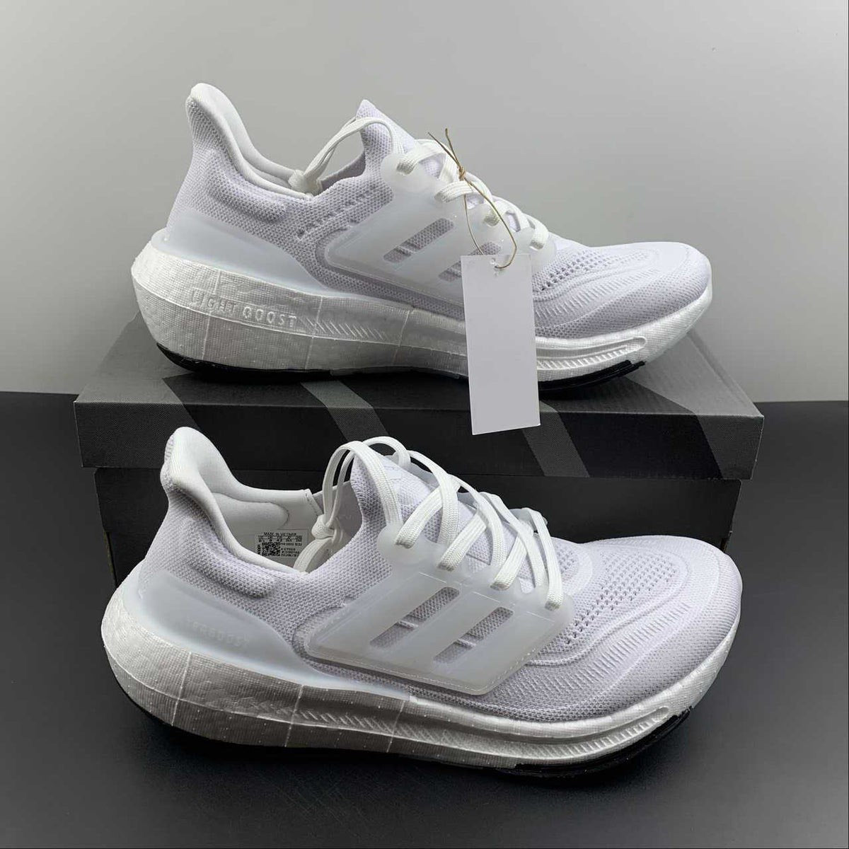 Adidas Ultraboost Light 23 Branco